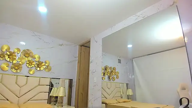 Snapshot of BabyAngel18_ chatting on October 2025 10:10:02 AM BabyAngel18 online show from October 2025 10:10:02 AM