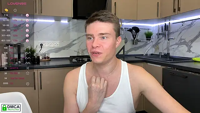 Snapshot of holy_eggs_02 chatting on December 2025 03:18:02 PM holy eggs 02 online show from December 2025 03:18:02 PM