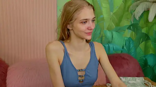 Snapshot of 4example_Chloe chatting on February 2026 10:37:02 AM 4example Chloe online show from February 2026 10:37:02 AM