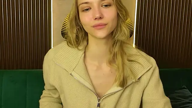 Snapshot of 4example_Chloe chatting on March 2026 10:42:01 AM 4example Chloe online show from March 2026 10:42:01 AM