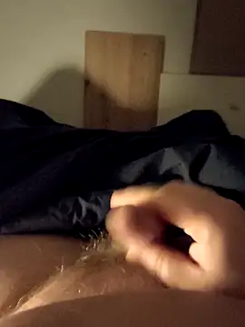 Snapshot of Tupfen chatting on November 2025 08:46:02 PM Tupfen online show from November 2025 08:46:02 PM