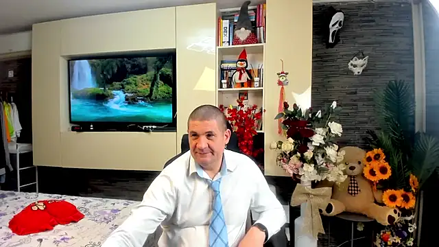 SpartacusDaddy48 online show from May 2026 11:54:02 PM