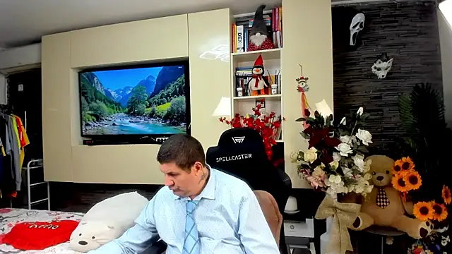 SpartacusDaddy48 online show from June 2026 05:36:02 AM