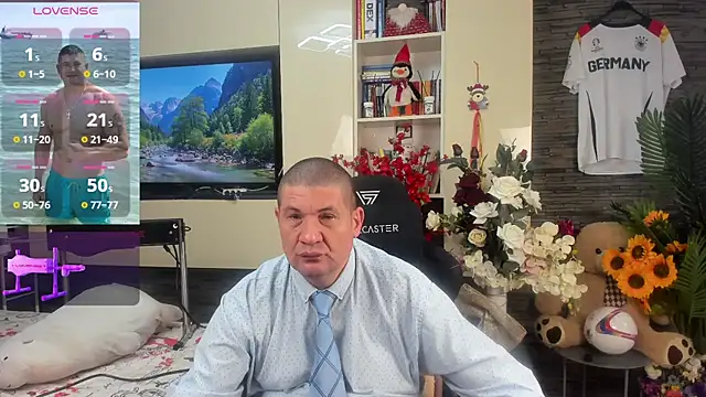 SpartacusDaddy48 online show from June 2026 01:59:01 AM
