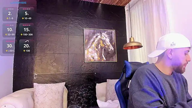 Maximo Wolff online show from October 2025 08:11:02 PM