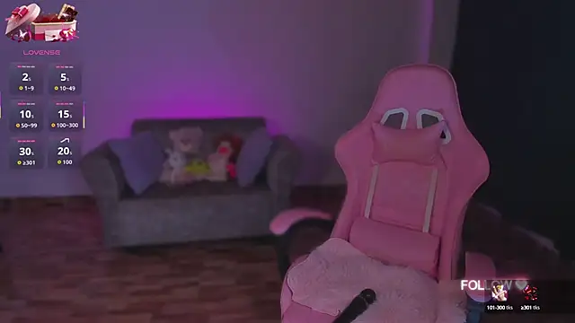 Snapshot of lunaarose chatting on September 2025 04:47:02 AM lunaarose online show from September 2025 04:47:02 AM