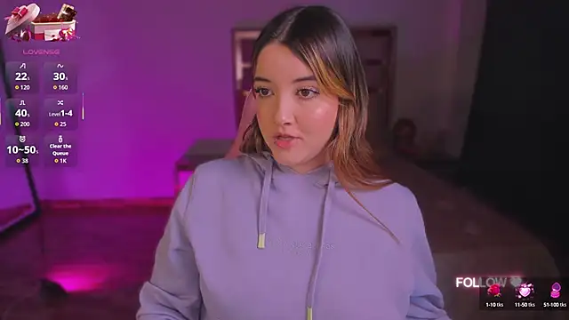 Snapshot of lunaarose chatting on October 2025 04:21:02 AM lunaarose online show from October 2025 04:21:02 AM