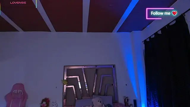 Snapshot of lunaarose chatting on February 2026 03:35:01 AM lunaarose online show from February 2026 03:35:01 AM