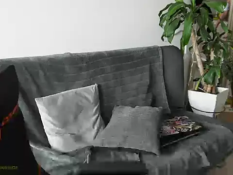 Vbenz28 online show from January 2026 03:39:01 PM