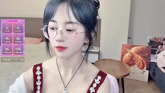 nini a online show from March 2026 01:41:01 PM