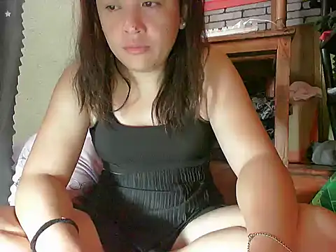 Snapshot of betty02 chatting on April 2026 05:14:02 AM betty02 online show from April 2026 05:14:02 AM