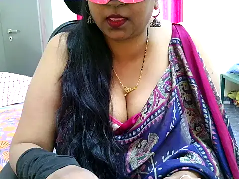 Snapshot of ammu1990 chatting on March 2026 08:18:01 AM ammu1990 online show from March 2026 08:18:01 AM