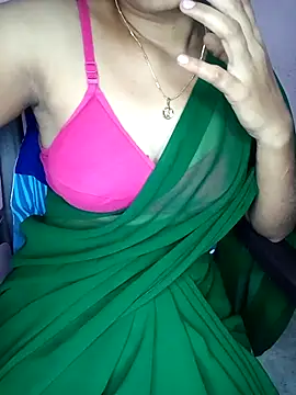 Snapshot of Nidhi_lovely chatting on December 2025 03:04:01 AM Nidhi lovely online show from December 2025 03:04:01 AM