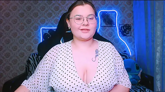 InLoveWithLife26 online show from November 2025 08:07:01 PM