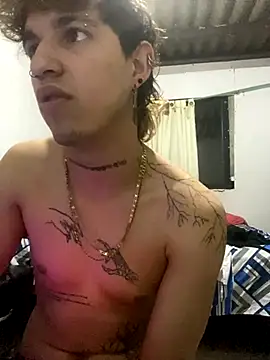 Snapshot of mavis21xxx chatting on September 2025 11:26:02 PM mavis21xxx online show from September 2025 11:26:02 PM