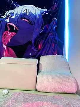 LinaSwitt online show from September 2025 01:27:01 AM