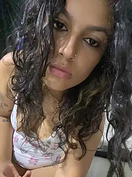 LinaSwitt online show from November 2025 01:15:01 AM