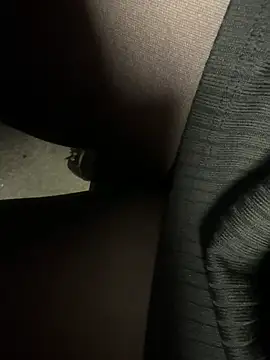 HiddenHoneyLDN online show from January 2026 03:38:01 PM