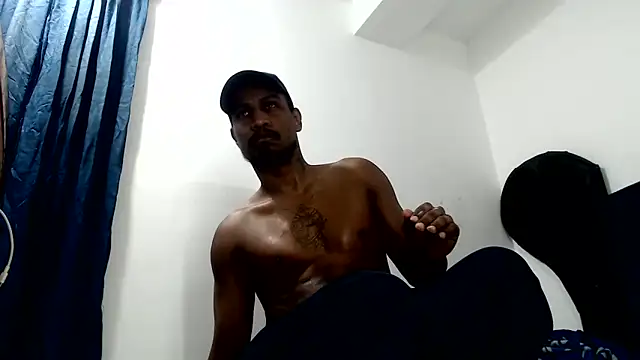 ElCaballeroNegro24 online show from June 2026 05:23:01 PM