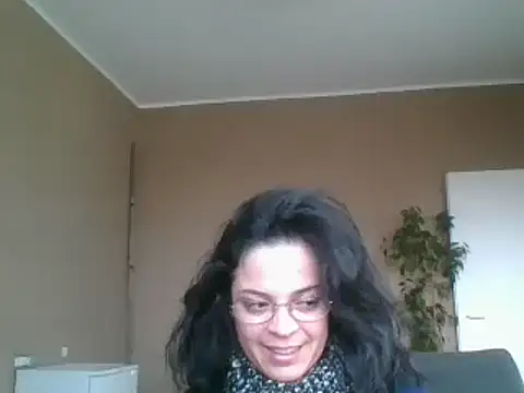 ITALIANASISIXX online show from February 2026 08:52:01 AM