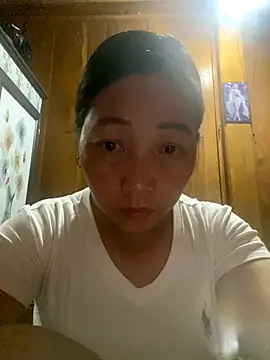 Snapshot of Lai005 chatting on September 2025 08:11:02 PM Lai005 online show from September 2025 08:11:02 PM