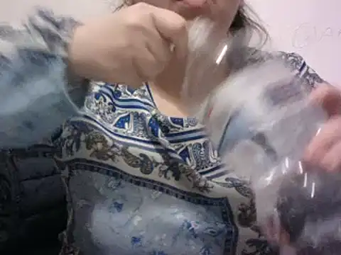 Snapshot of MISTRESSSONIA chatting on December 2024 04:39:01 PM MISTRESSSONIA online show from December 2024 04:39:01 PM