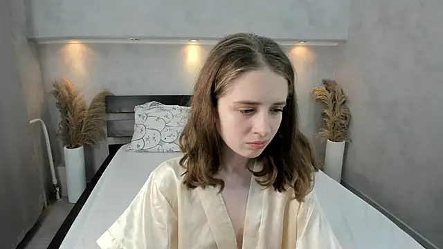 Camilla Kelly online show from October 2025 01:13:02 AM