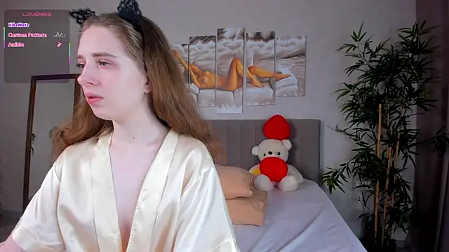 Camilla Kelly online show from February 2026 01:12:01 AM