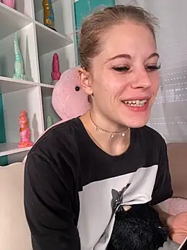 TheRealJessyLey online show from October 2025 10:46:02 AM