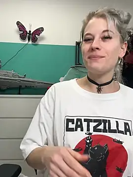 TheRealJessyLey online show from February 2026 07:41:01 PM