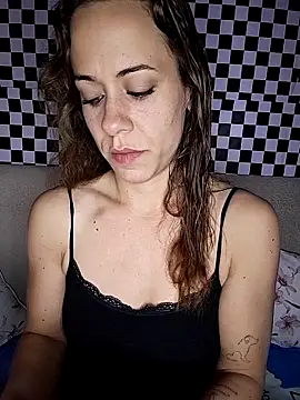 HotGinger66 online show from April 2026 06:25:01 PM