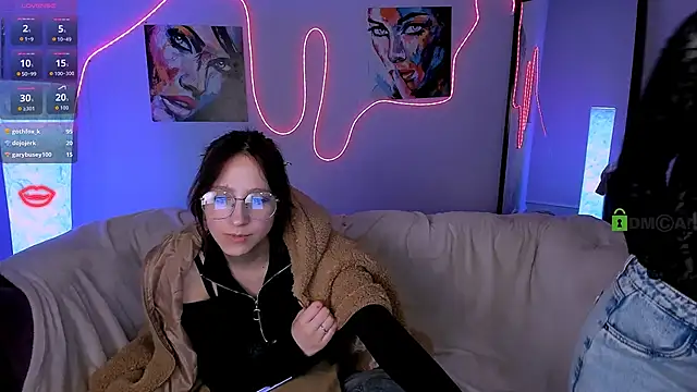 Snapshot of lau_ra_queen chatting on February 2026 12:20:02 AM lau ra queen online show from February 2026 12:20:02 AM