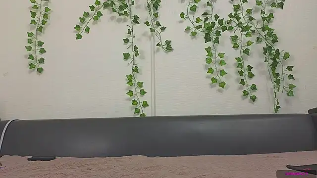 Olivia Rid  online show from October 2025 08:07:01 PM