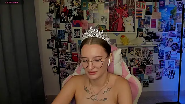 Snapshot of Maryyy_May chatting on September 2025 04:53:02 PM Maryyy May online show from September 2025 04:53:02 PM