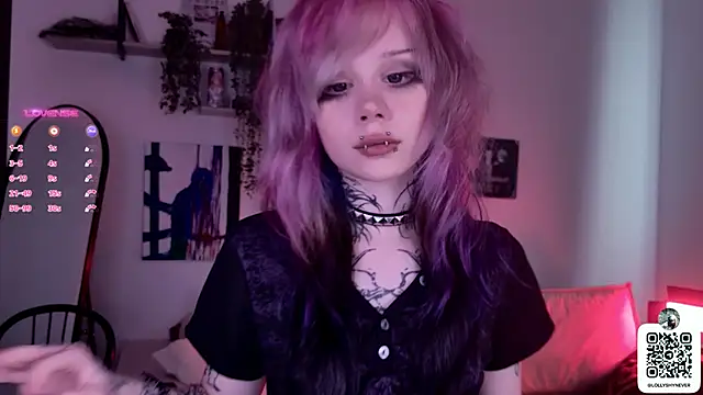 Lollyshy online show from October 2025 11:19:01 AM