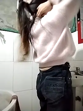 Snapshot of PhienPhien chatting on September 2025 01:16:02 PM PhienPhien online show from September 2025 01:16:02 PM