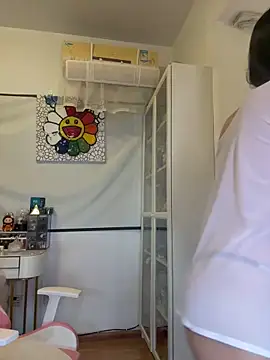 jiajia L online show from December 2025 06:44:02 AM