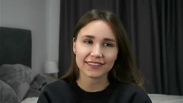 Snapshot of EthalFlowers chatting on October 2025 01:49:01 AM EthalFlowers online show from October 2025 01:49:01 AM