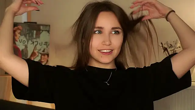 Snapshot of EthalFlowers chatting on October 2025 05:19:02 AM EthalFlowers online show from October 2025 05:19:02 AM