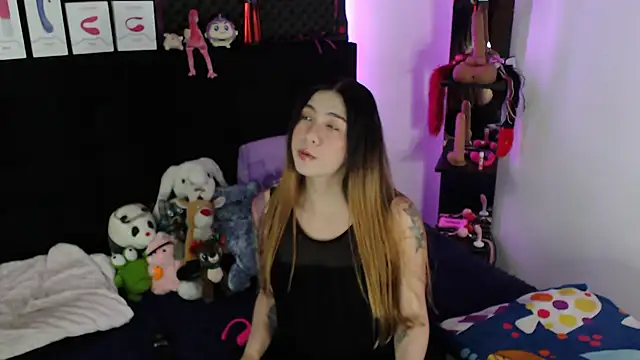 karlamoon23 online show from January 2026 08:45:02 PM