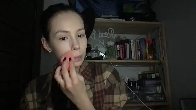 Yuna5343 online show from October 2025 09:14:02 PM