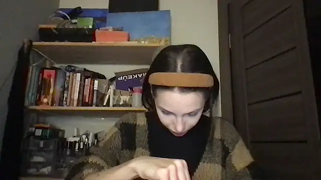 Yuna5343 online show from November 2025 09:25:01 PM