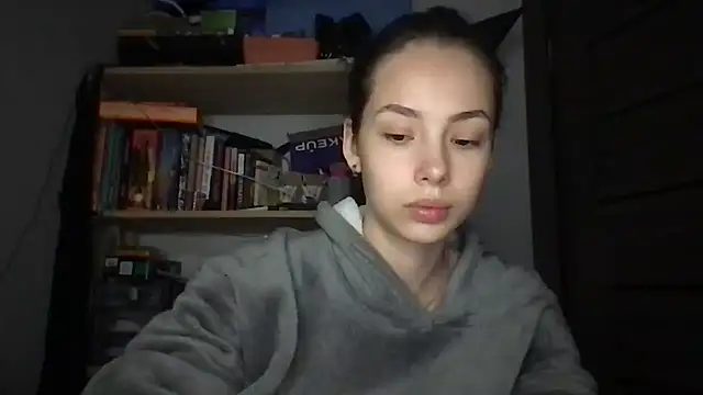 Yuna5343 online show from November 2025 11:48:01 PM