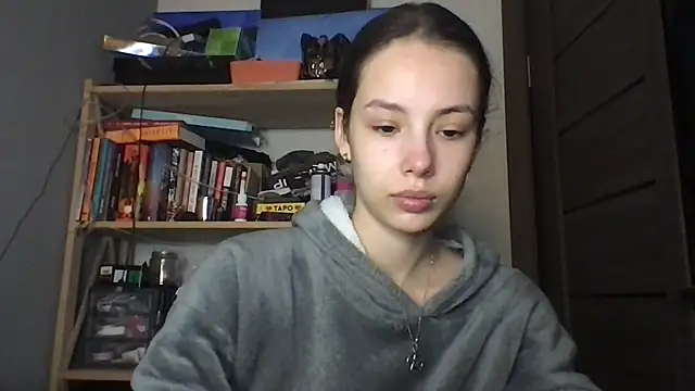 Yuna5343 online show from December 2025 08:38:02 PM