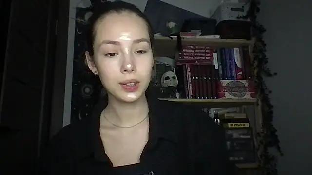 Yuna5343 online show from April 2026 08:55:02 PM