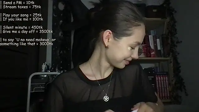 Yuna5343 online show from June 2026 07:28:02 PM