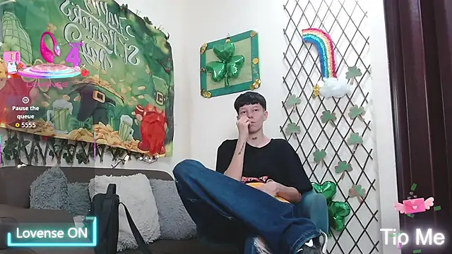 LiamBrown09 online show from March 2026 07:31:02 PM