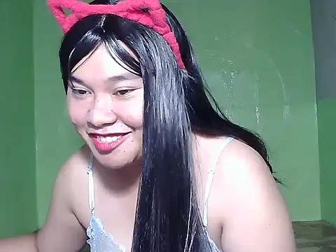 Snapshot of Kiarra_69 chatting on October 2025 01:17:01 PM Kiarra 69 online show from October 2025 01:17:01 PM