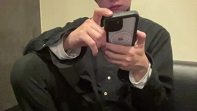 ko-ki012 online show from October 2025 05:35:01 PM