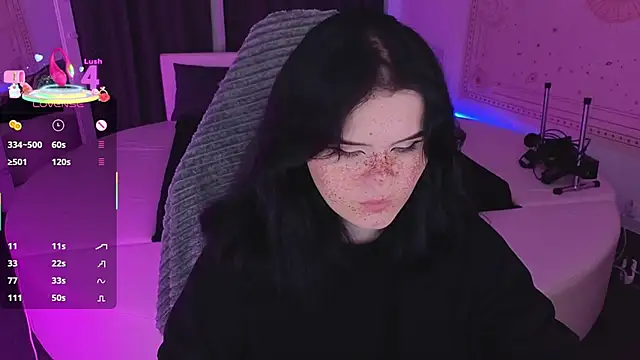 Snapshot of Dark_Shine chatting on September 2025 09:56:01 AM Dark Shine online show from September 2025 09:56:01 AM